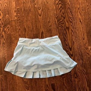 women’s Lululemon paste rival skirt with panels